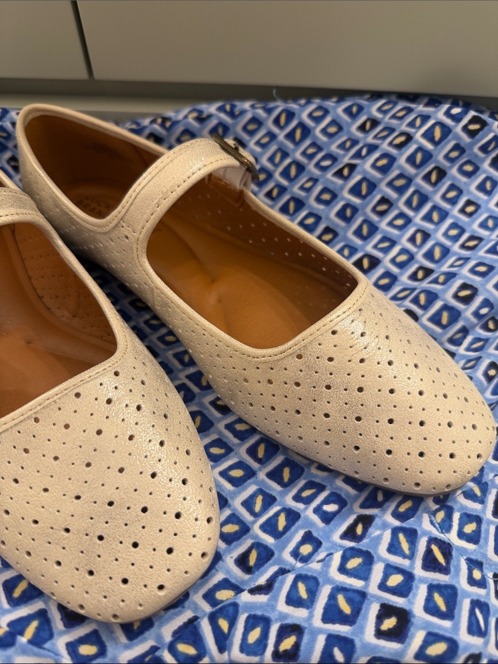 Lucky Brand gold flats